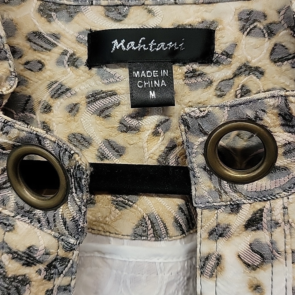 3/$15 Mahtani Embroidered Jacket - Picture 6 of 7